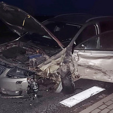 Kierowca BMW uderzył w citroena i skodę. Poranna akcja na drodze