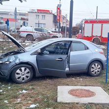 Zderzenie na skrzyżowaniu. Występują utrudnienia w ruchu