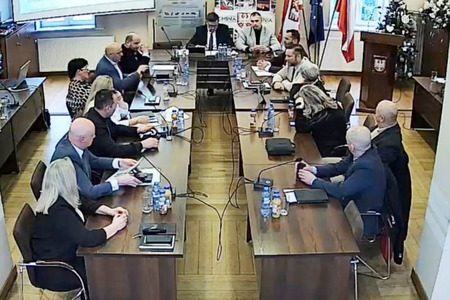 fot. screen z transmisji sesji